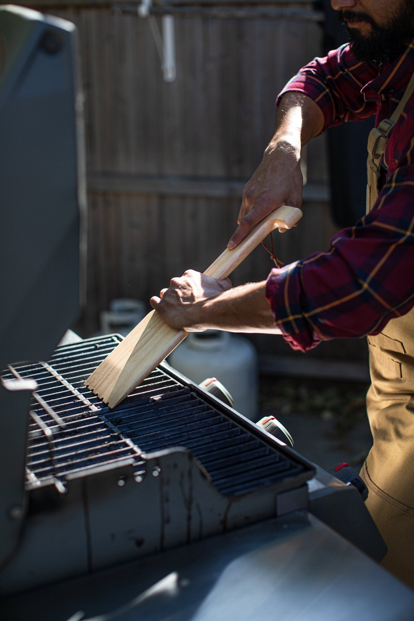 Picnic Time Hardwood BBQ Grill Scraper with Bottle Opener - Angler's Pro Tackle & Outdoors