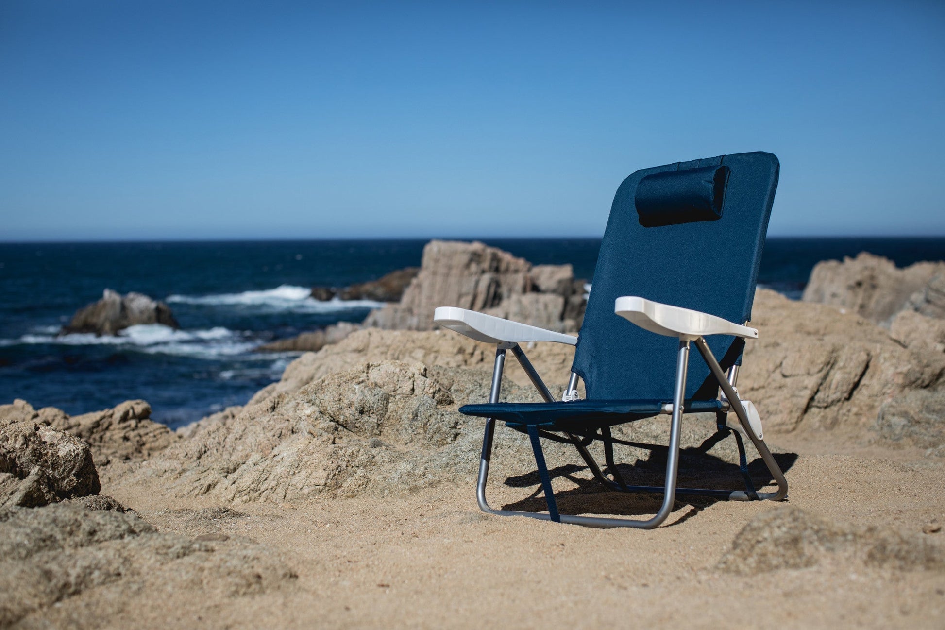 Picnic Time Monaco Reclining Beach Backpack Chair - Angler's Pro Tackle & Outdoors