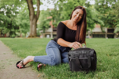 Picnic Time On The Go Lunch Bag Cooler - Angler's Pro Tackle & Outdoors