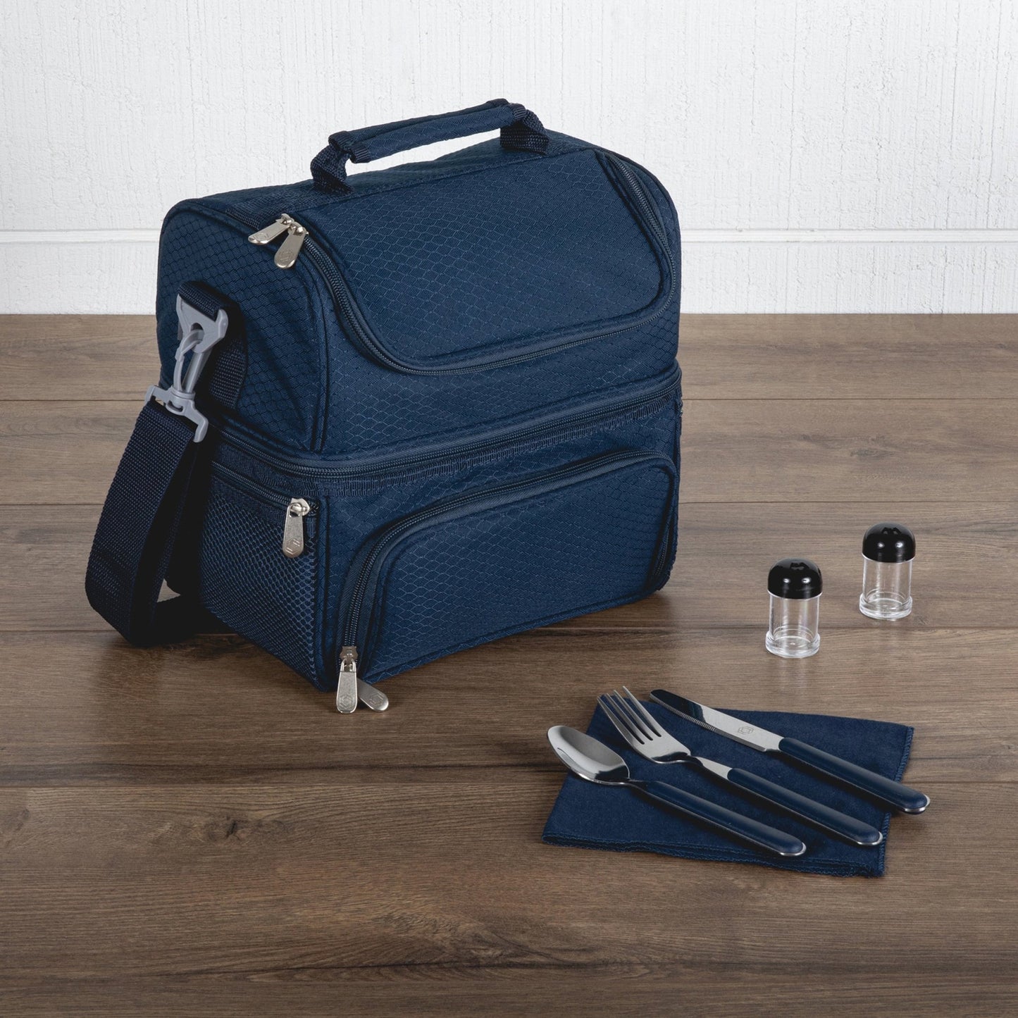 Picnic Time Pranzo Lunch Bag Cooler with Utensils - Angler's Pro Tackle & Outdoors