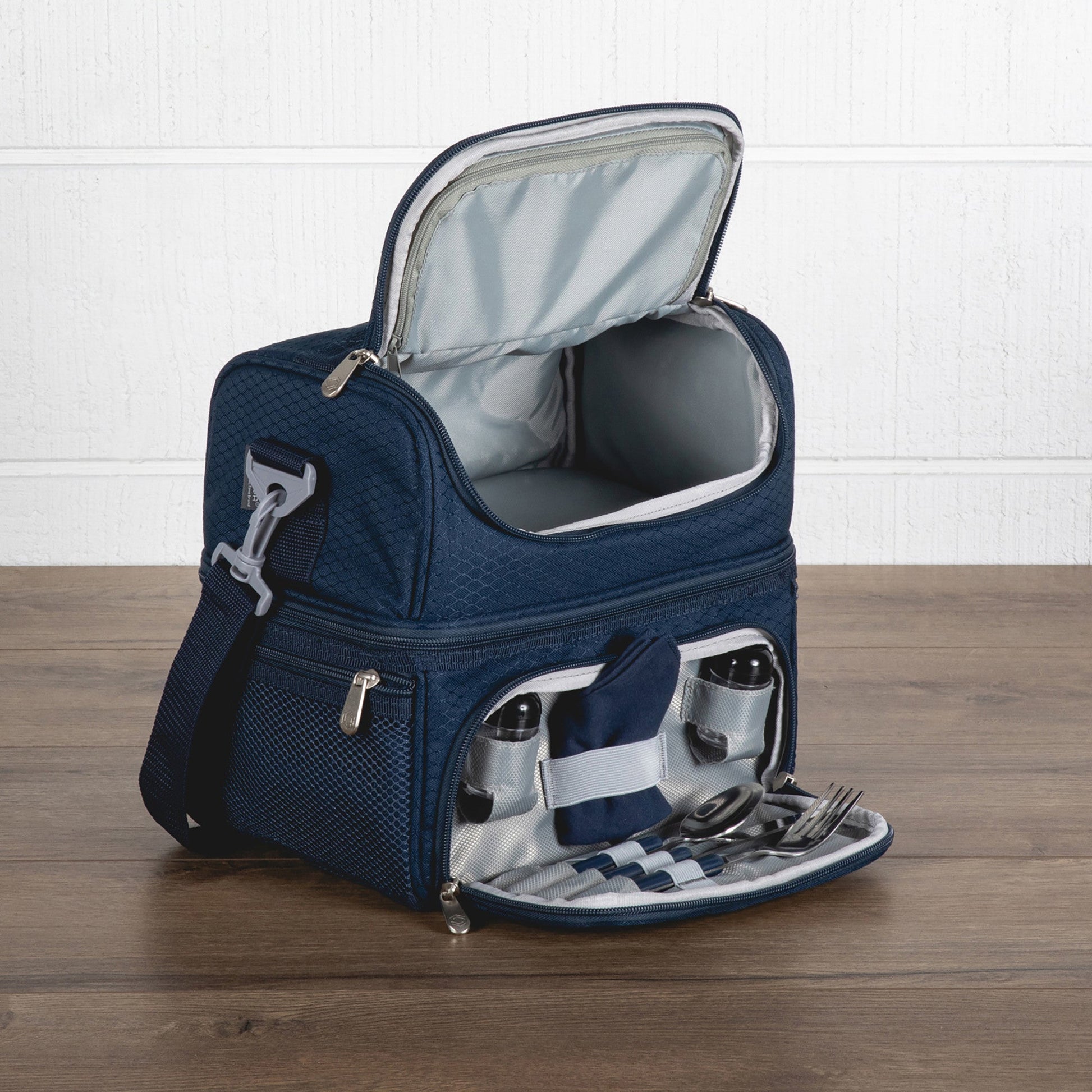 Picnic Time Pranzo Lunch Bag Cooler with Utensils - Angler's Pro Tackle & Outdoors