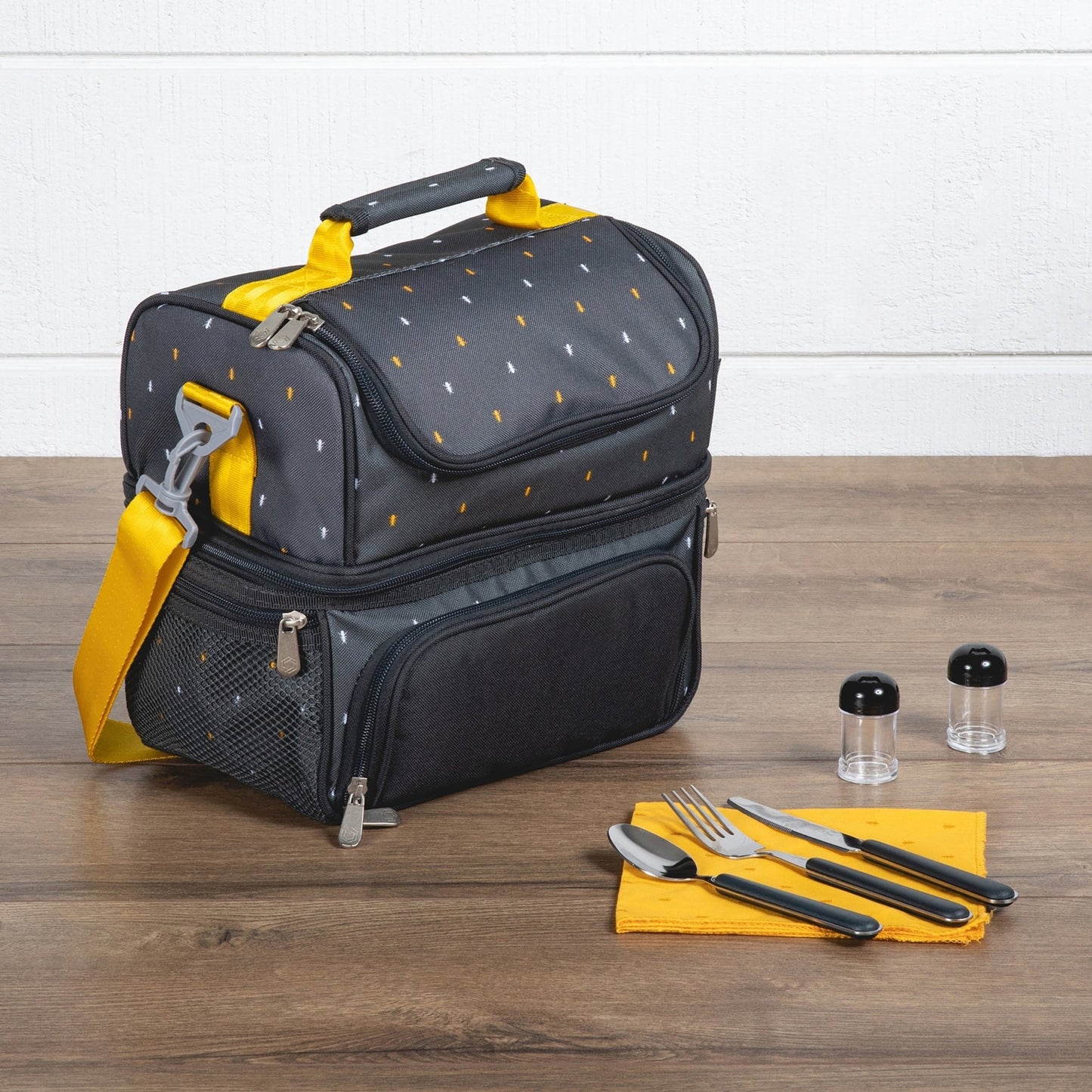Picnic Time Pranzo Lunch Bag Cooler with Utensils - Angler's Pro Tackle & Outdoors