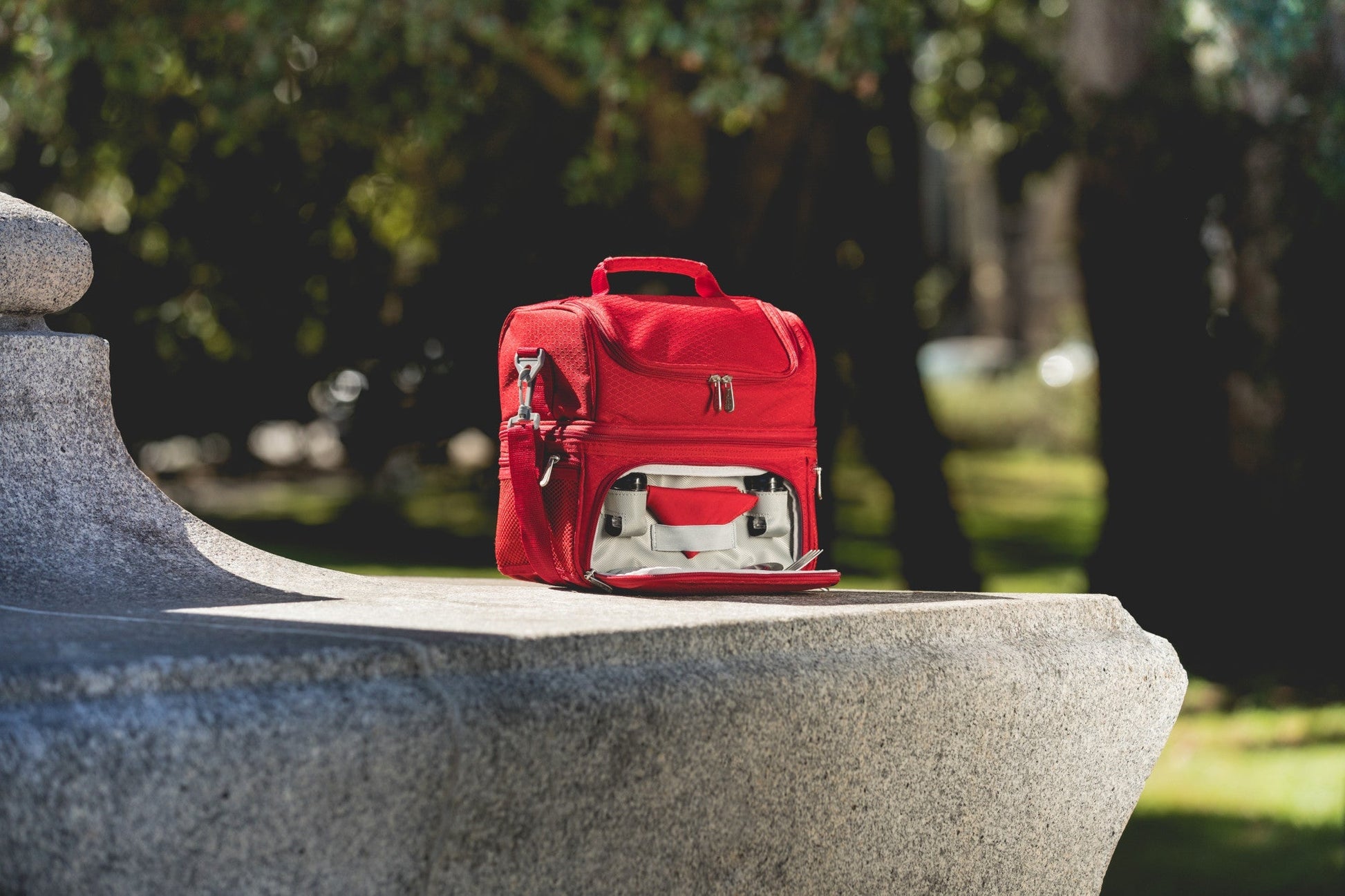 Picnic Time Pranzo Lunch Bag Cooler with Utensils - Angler's Pro Tackle & Outdoors