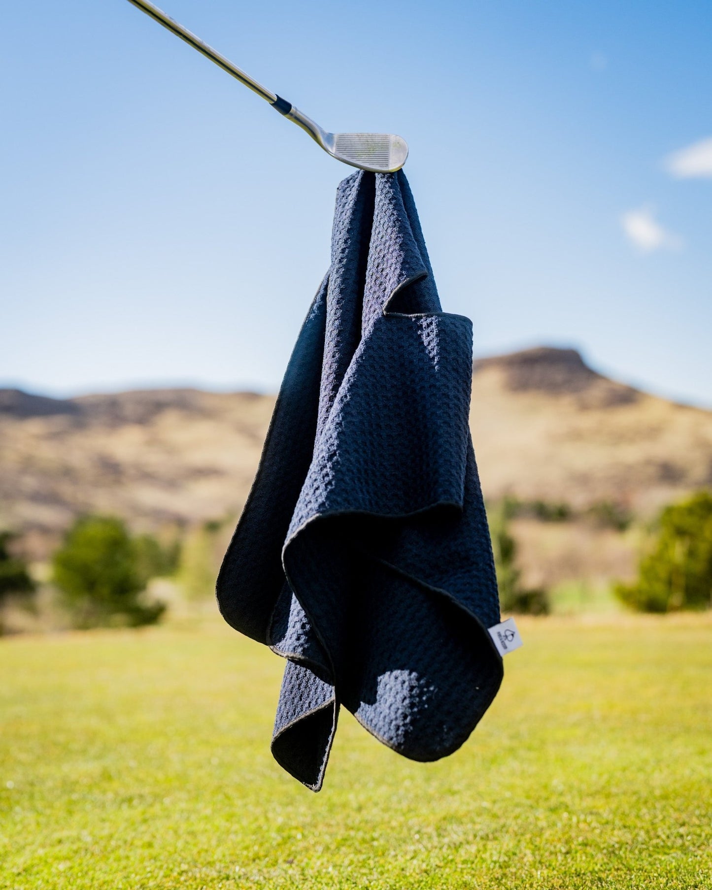 Pins and Aces Magnetic Towel - Black - Angler's Pro Tackle & Outdoors
