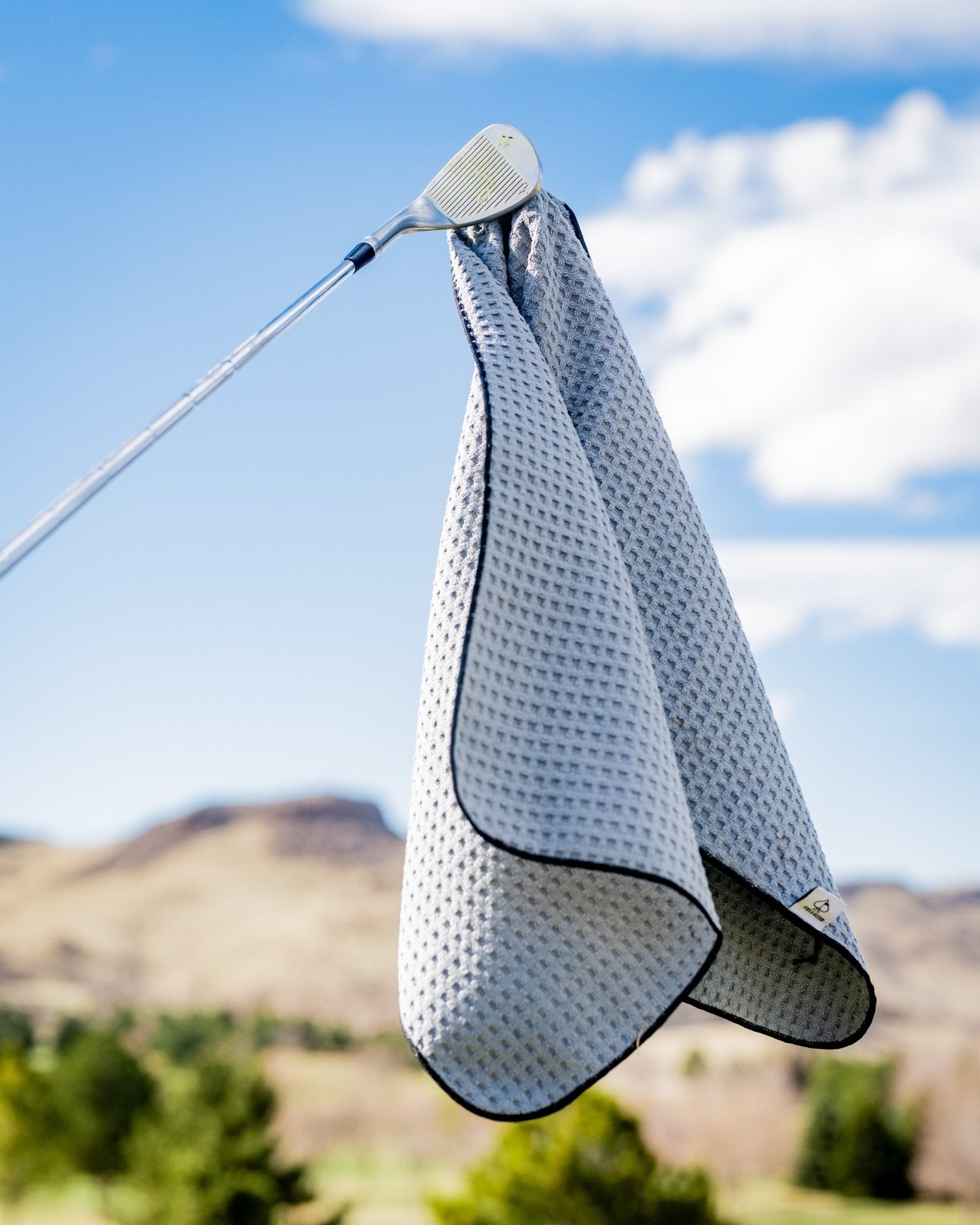 Pins and Aces Magnetic Towel - White - Angler's Pro Tackle & Outdoors