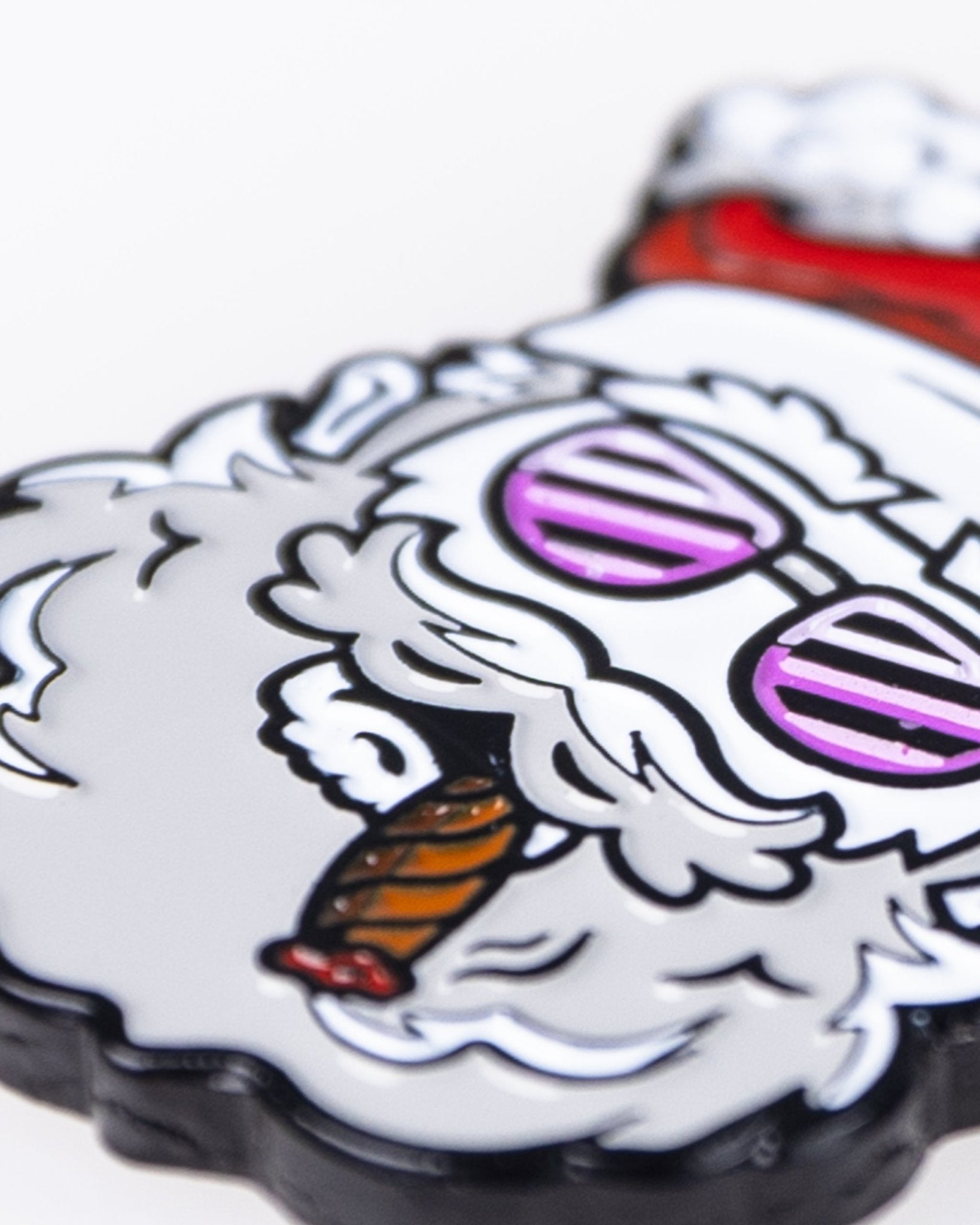 Pins and Aces Santa the Degenerate Ball Marker - Angler's Pro Tackle & Outdoors