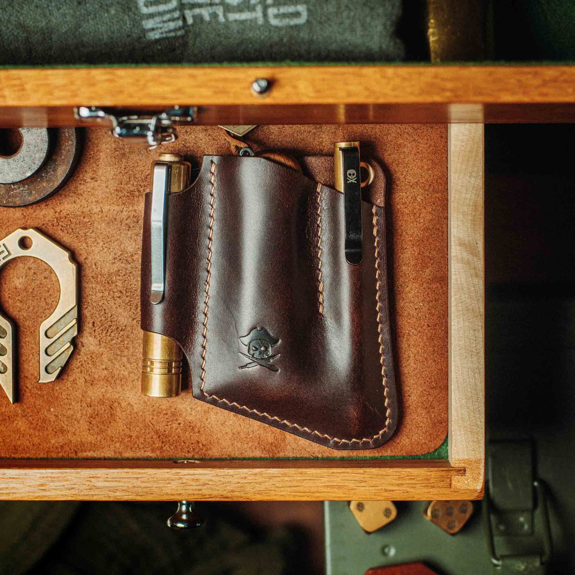 Pirate Goods EDC Pocket Organizer - First Mate v3 | Leather Pocket Carrier - Angler's Pro Tackle & Outdoors