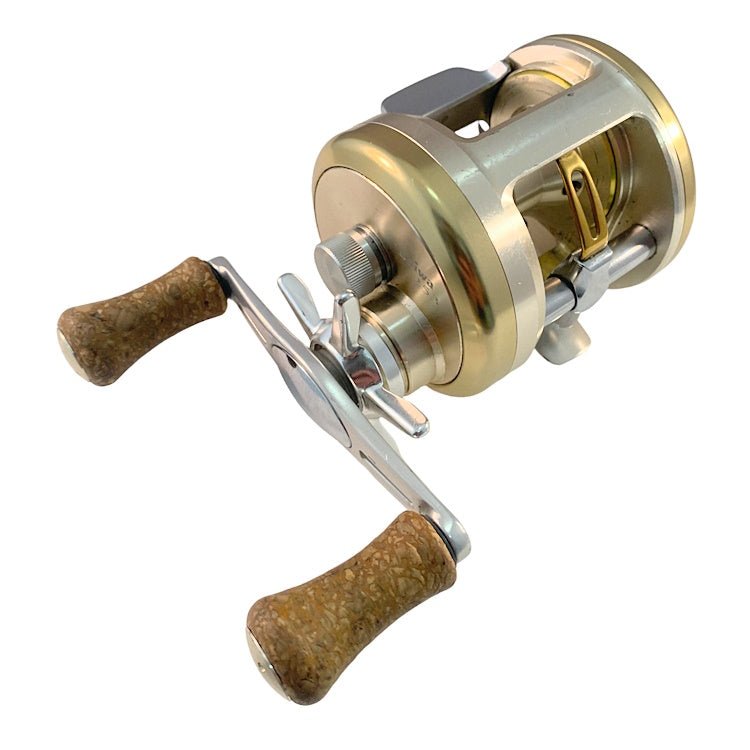 Pre-Owned Daiwa Millionaire CV-Z253 Casting Reel - Angler's Pro Tackle & Outdoors