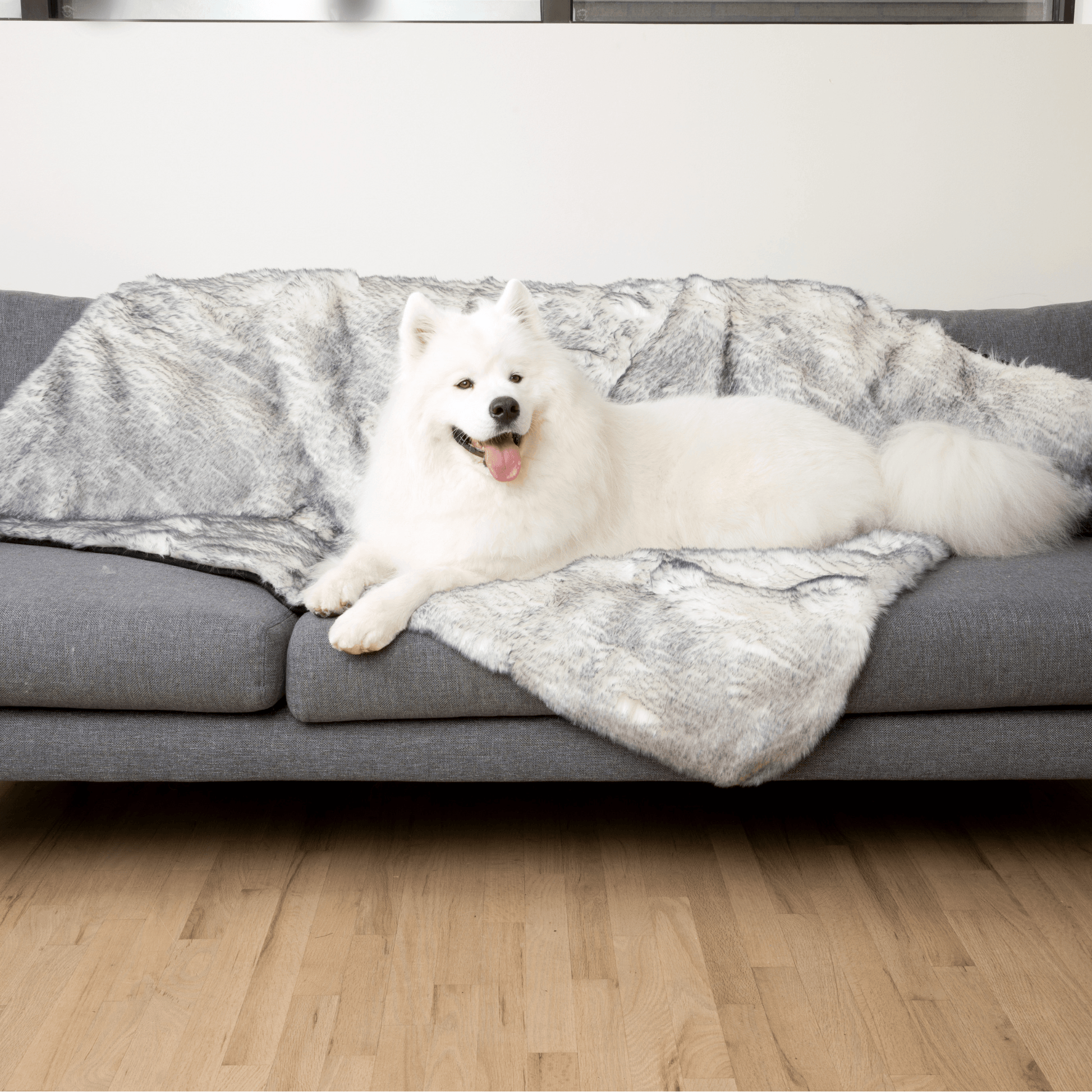 PupProtector™ Luxe Waterproof Faux Fur Blanket - Ultra Plush Arctic Fox - Angler's Pro Tackle & Outdoors