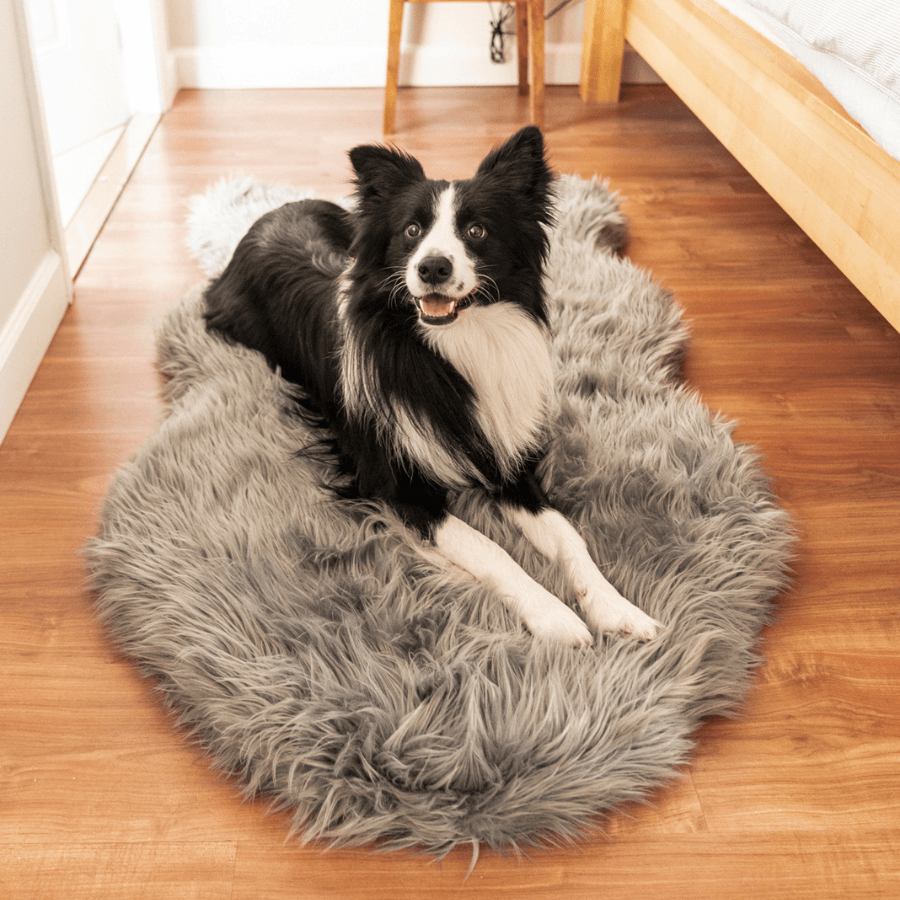 PupRug by Paw.com™ Faux Fur Orthopedic Dog Bed - Curve Charcoal Grey - Angler's Pro Tackle & Outdoors