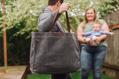 Picnic Time Market Waxed Canvas Tote with Leatherette Handles