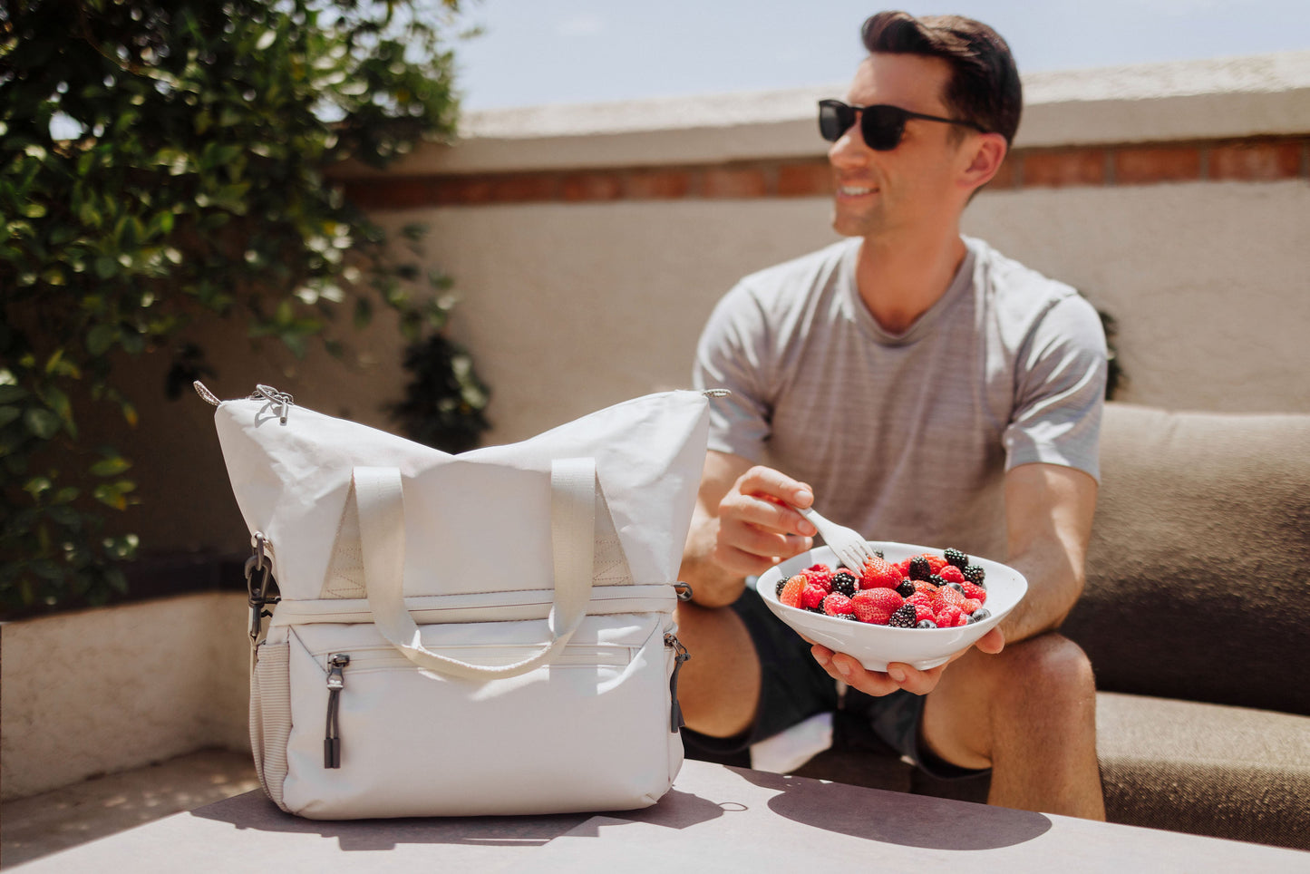 Picnic Time Tarana Recycled Lunch Bag Cooler with Utensils