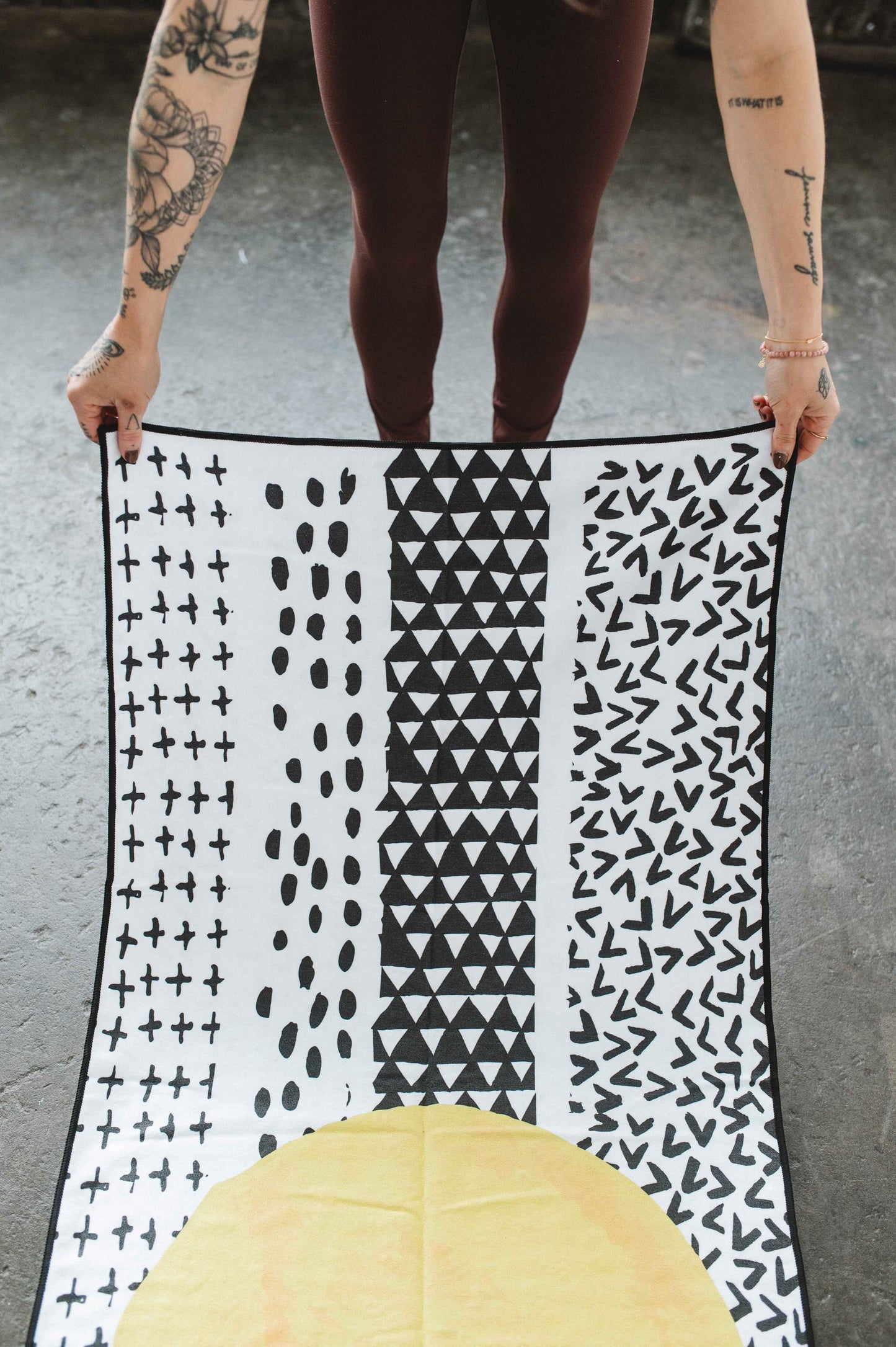 Yune Yoga Towel Jagger