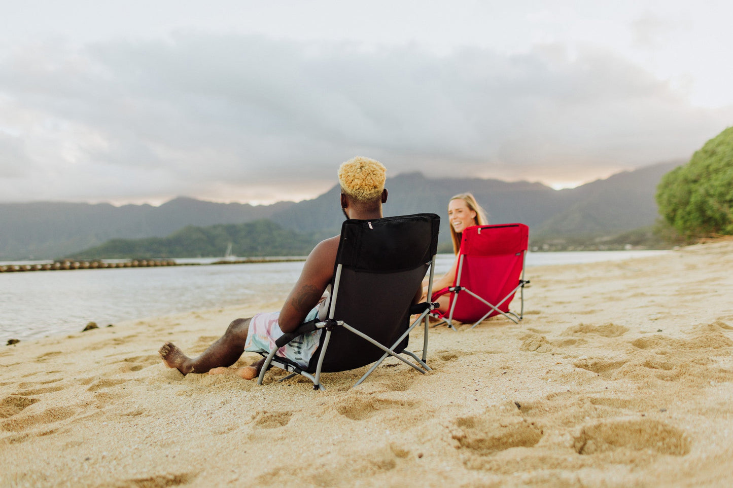 Picnic Time Tranquility Beach Chair with Carry Bag