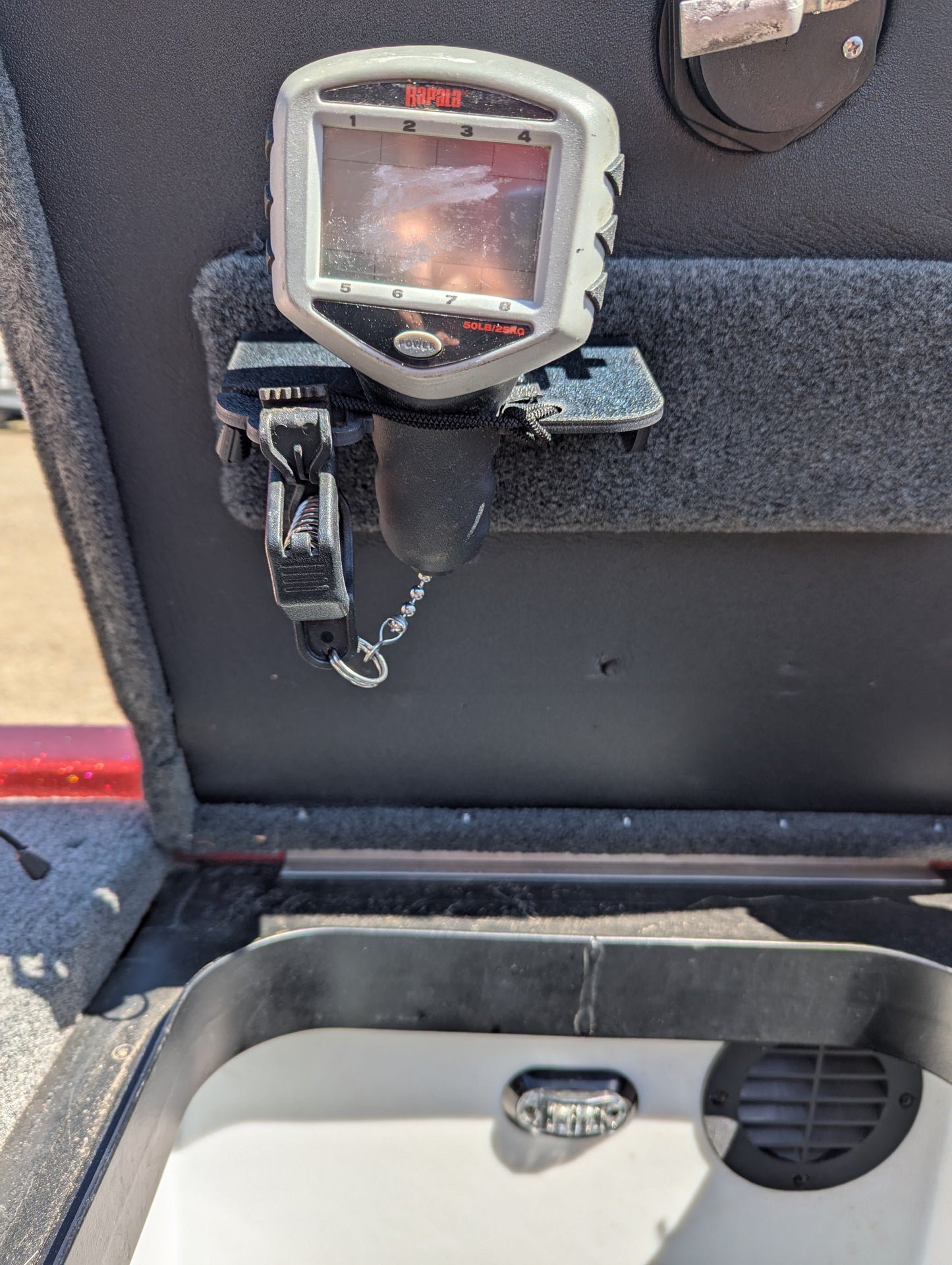 AMPD Marine NPDRAP0001 RAPALA TOUCH SCREEN SCALE HOLDER
