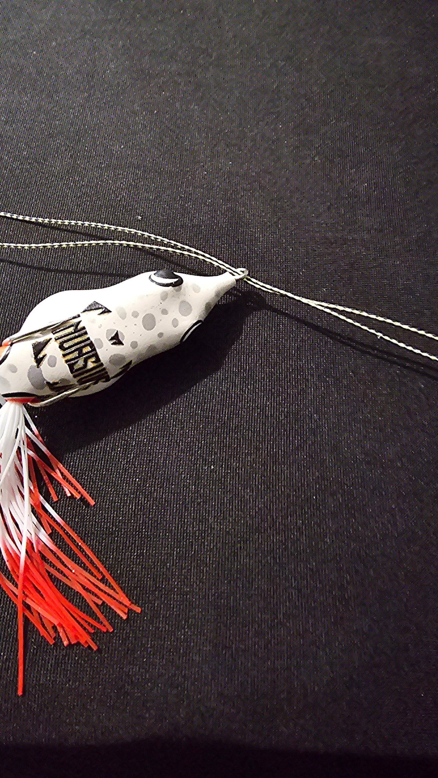 Invasive Lures Frog Leash