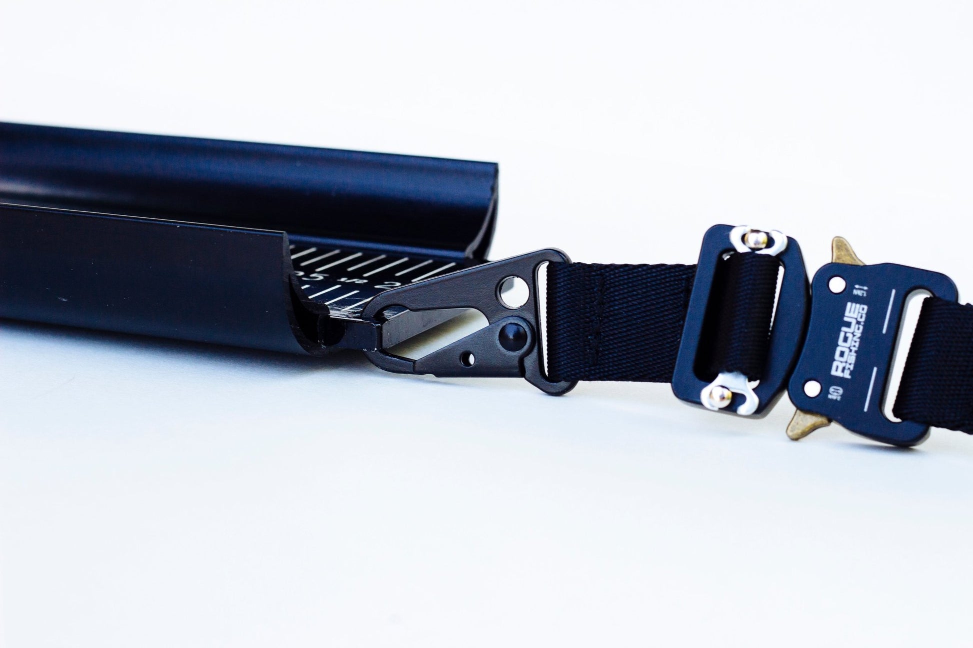 Rogue Fishing Co. The Titan™ Board Leash - Angler's Pro Tackle & Outdoors