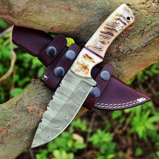 Texan Knives Custom Handmade Damascus Steel Skinning Knife – 4.5-Inch Sheep Horn Handle