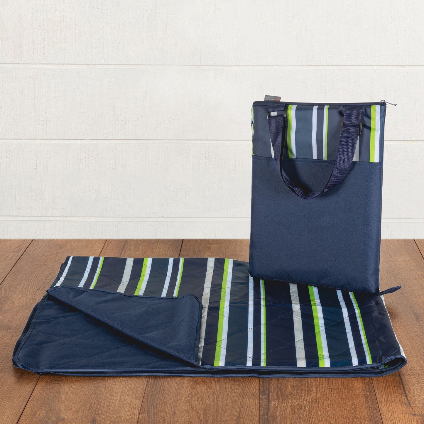 Picnic Time Vista Outdoor Picnic Blanket & Tote