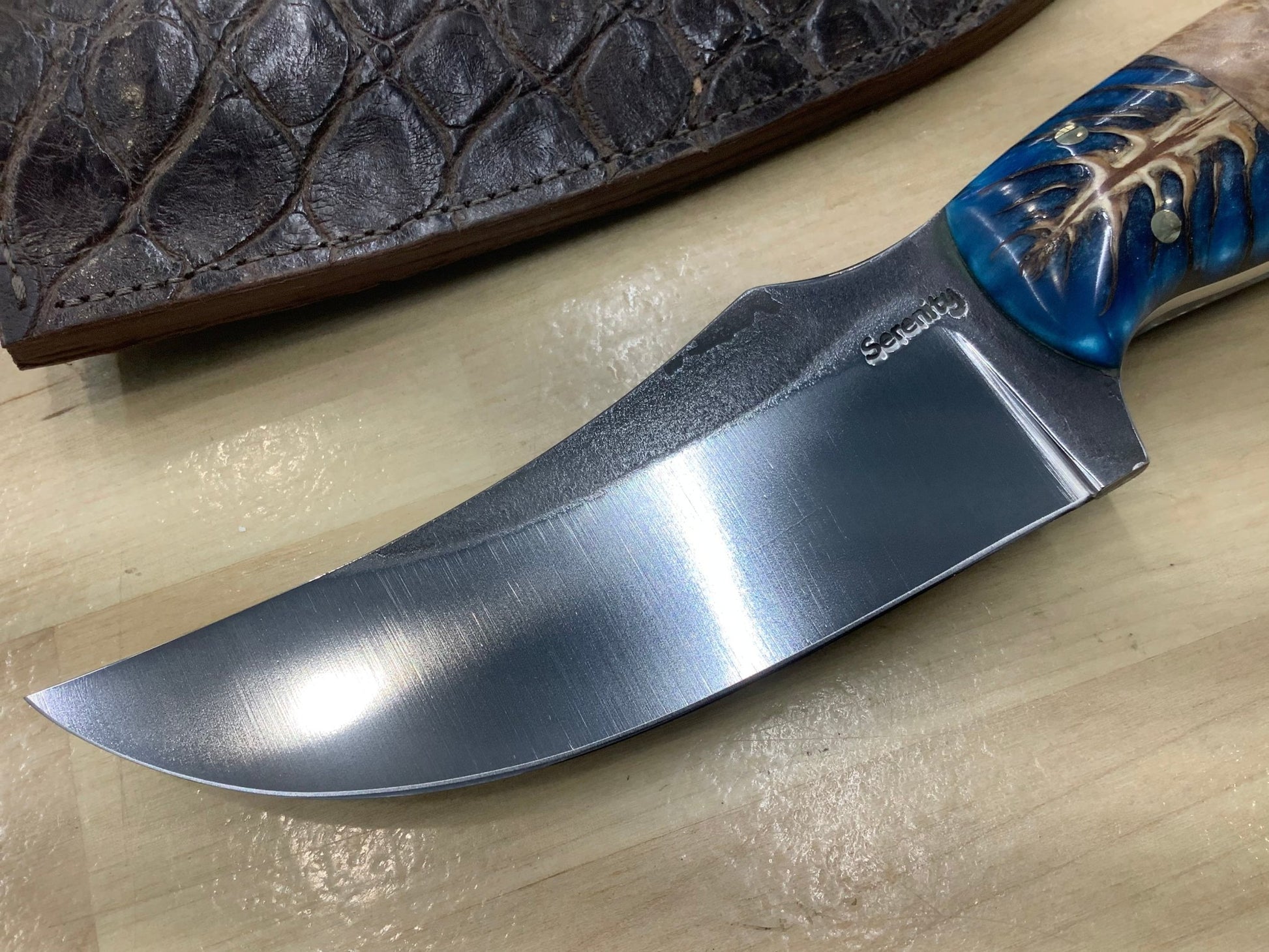 Serenity Knives Houston - Skinner Knife in CPM154 Blue Pinecone Bolster with AAO Maple & Resin Hybrid Handle - Angler's Pro Tackle & Outdoors