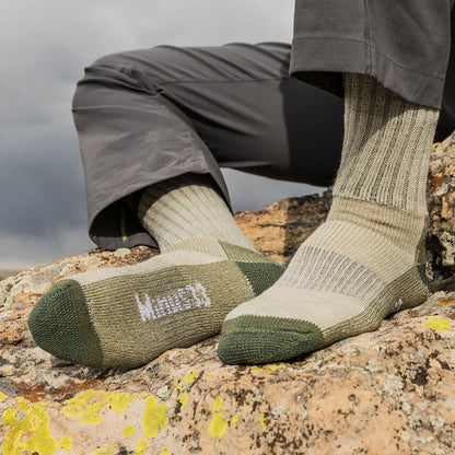 Minus33 Midweight - Day Hiker Crew Socks