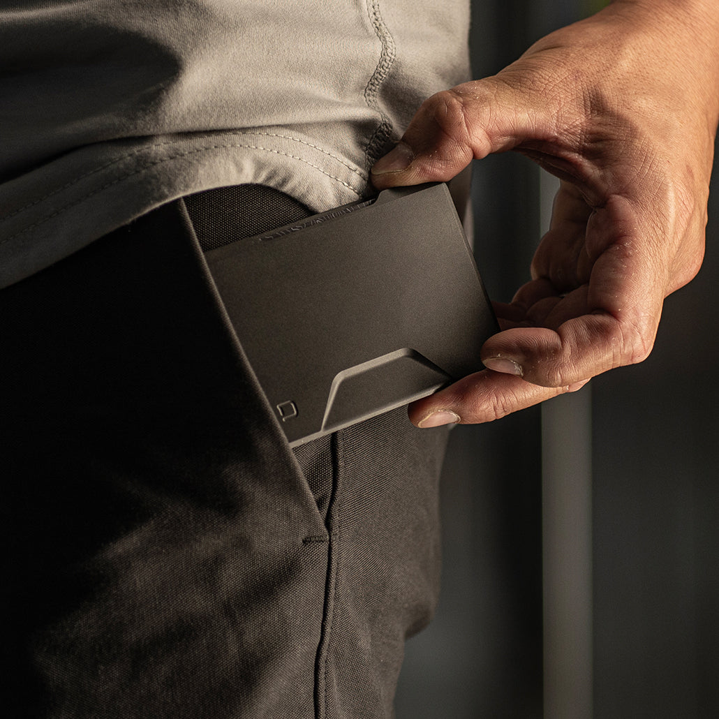 DANGO SK1 Slide Kick Wallet