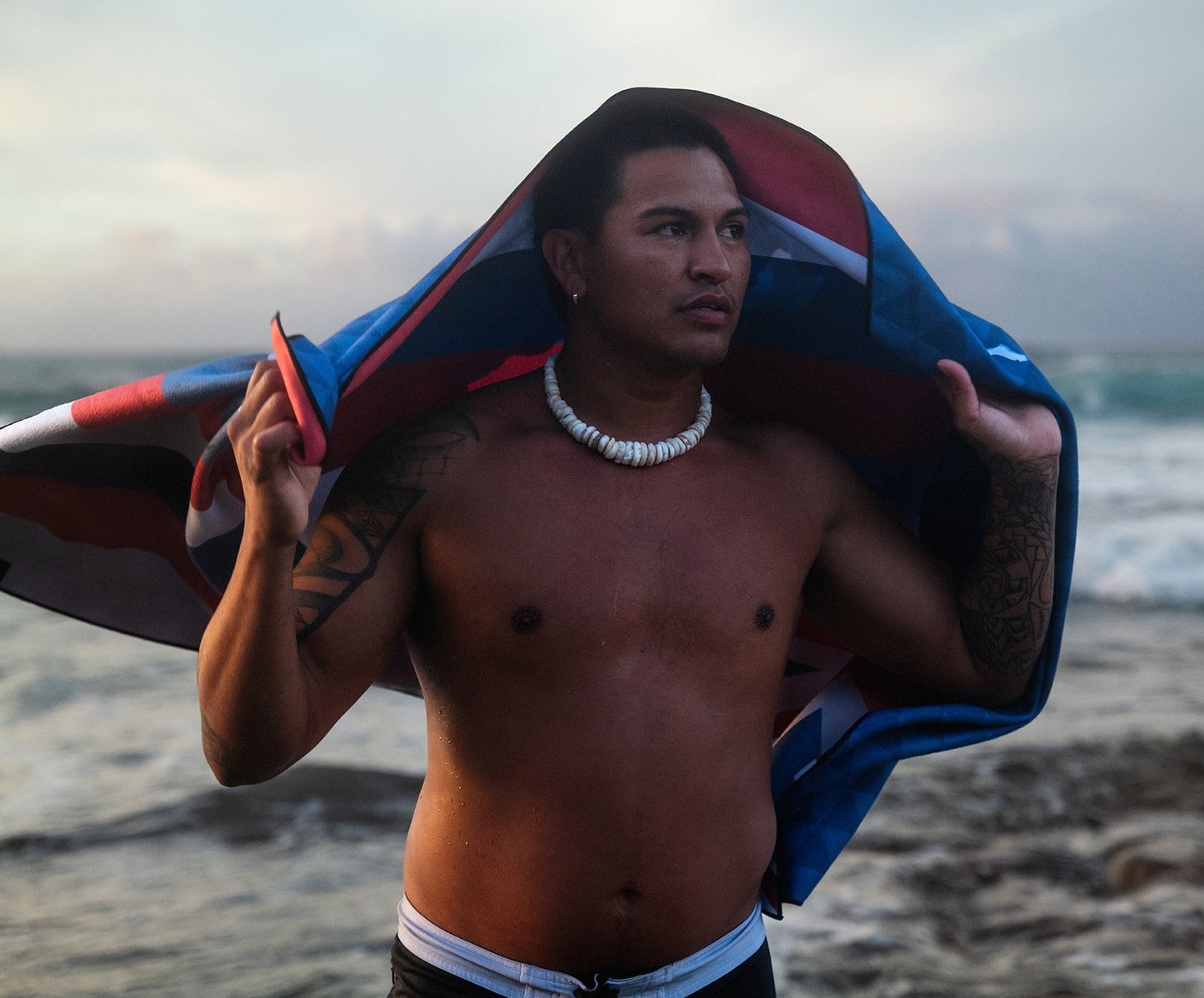 Alaua Hawaiian Flag Anywhere Towel (Ka Hae Hawai'i)