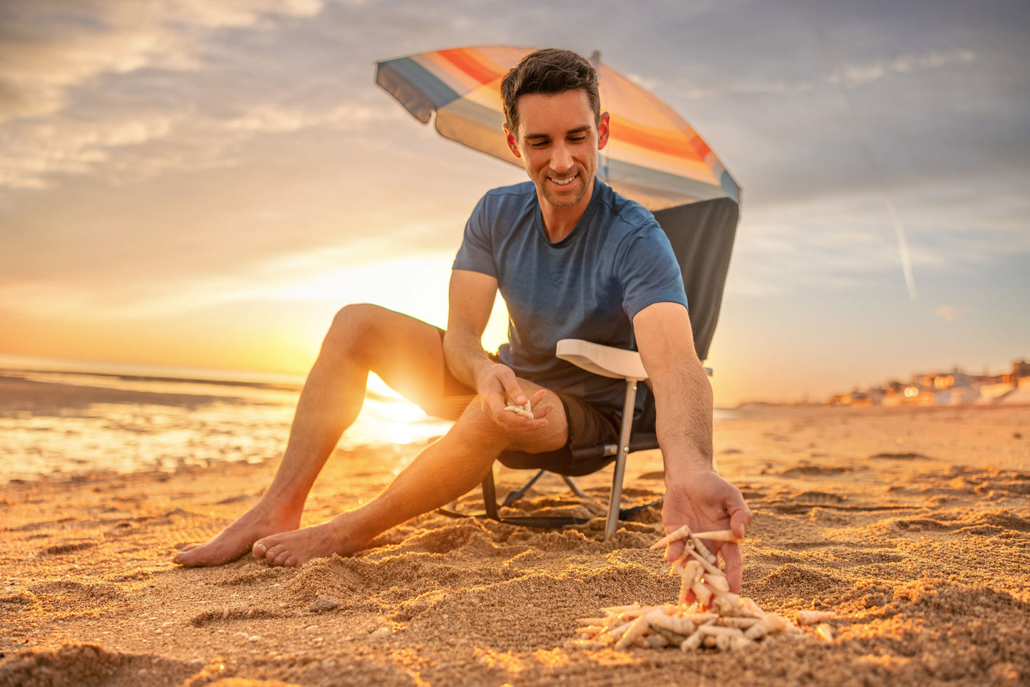 Picnic Time Monaco Reclining Beach Backpack Chair