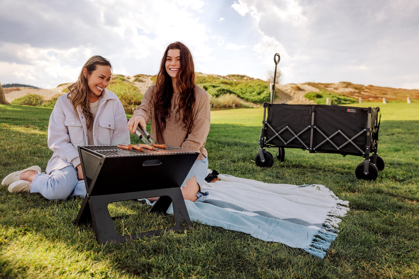 Picnic Time X-Grill 2.0 Portable Charcoal BBQ Grill