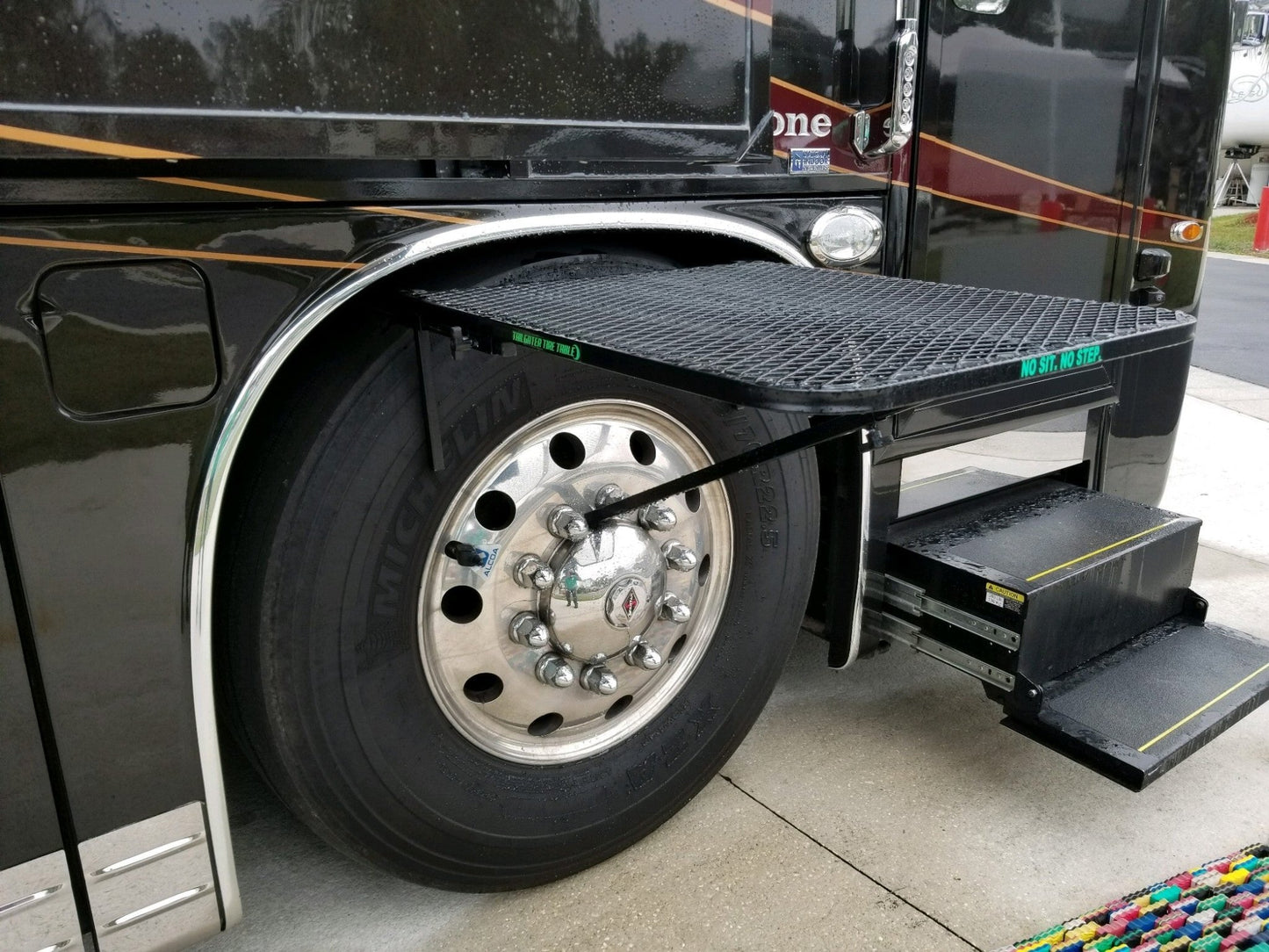 Tailgaters Tire Table Large Aluminum Camping Table - Angler's Pro Tackle & Outdoors