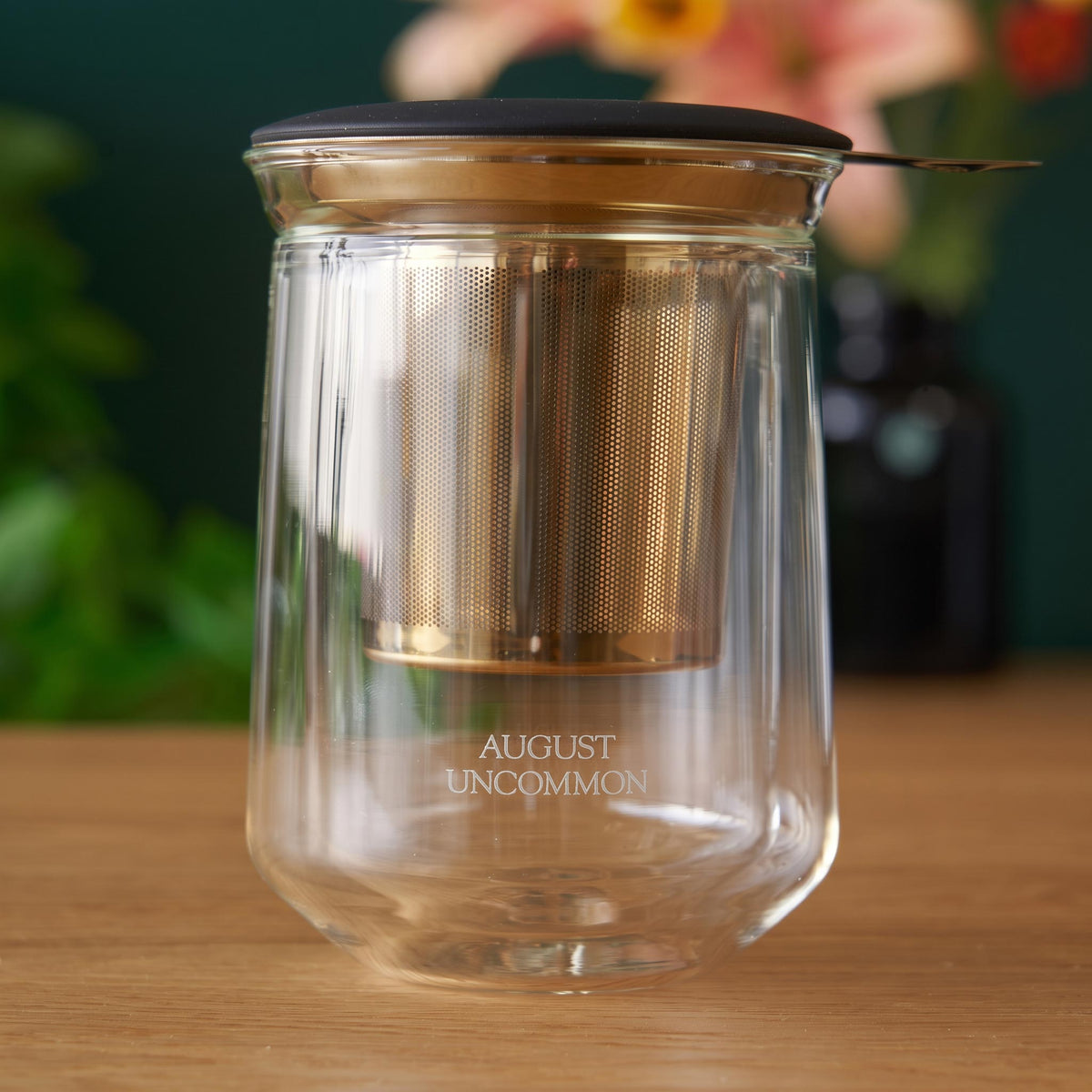 August Uncommon Tea One Cup Infuser - Ditch the tea ball, this infuser is a game changer.