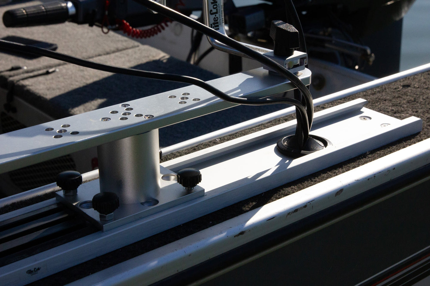 Tite-Lok Dual Porta-Lok Fish Finder Mount