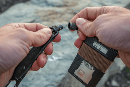 Trayvax Link Lanyard