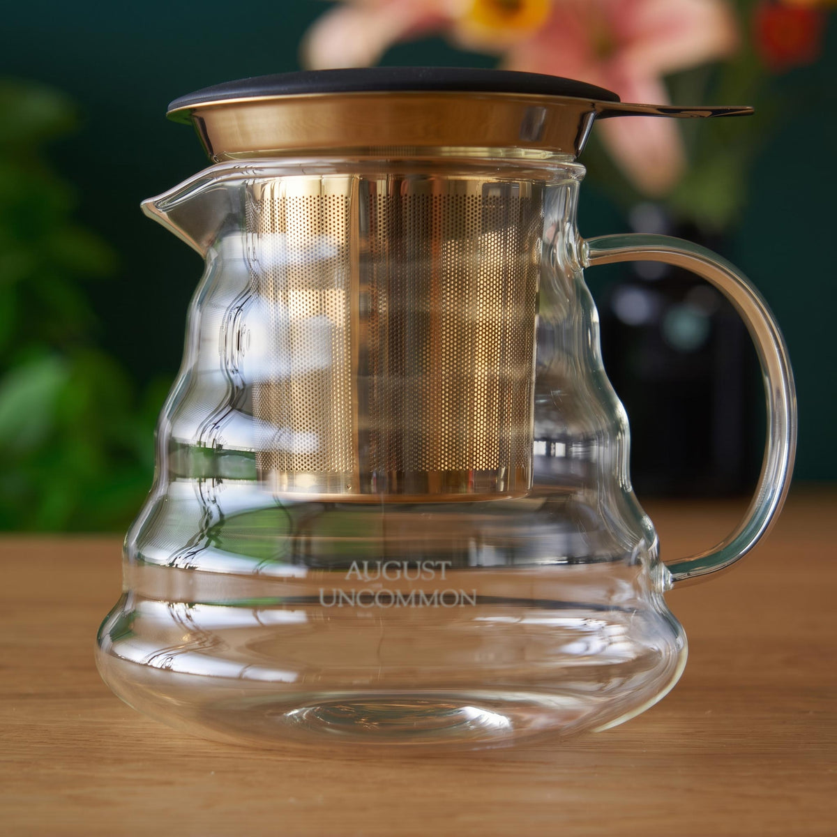 August Uncommon Tea One Cup Infuser - Ditch the tea ball, this infuser is a game changer.