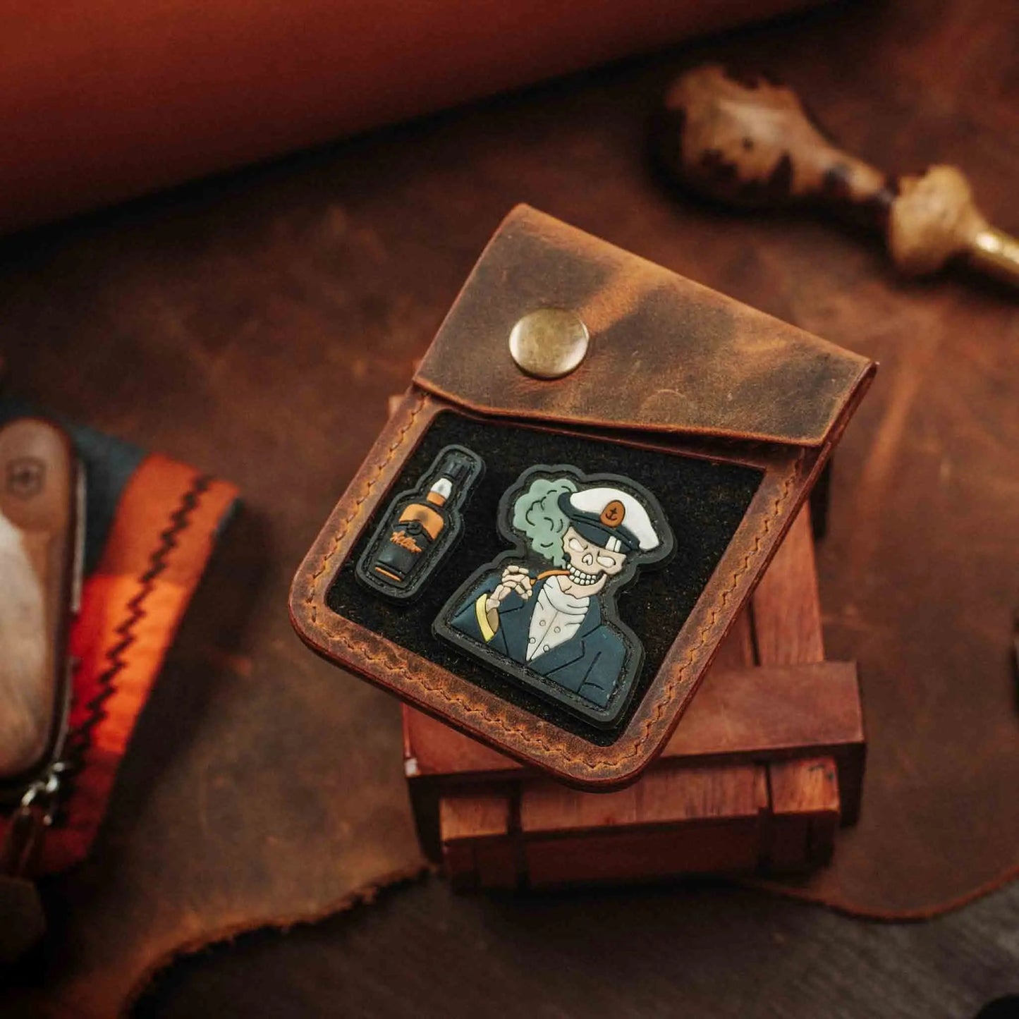 Pirate Goods Leather Velcro Wallet - Voyager v2 | Patch Display Card Holder | EDC
