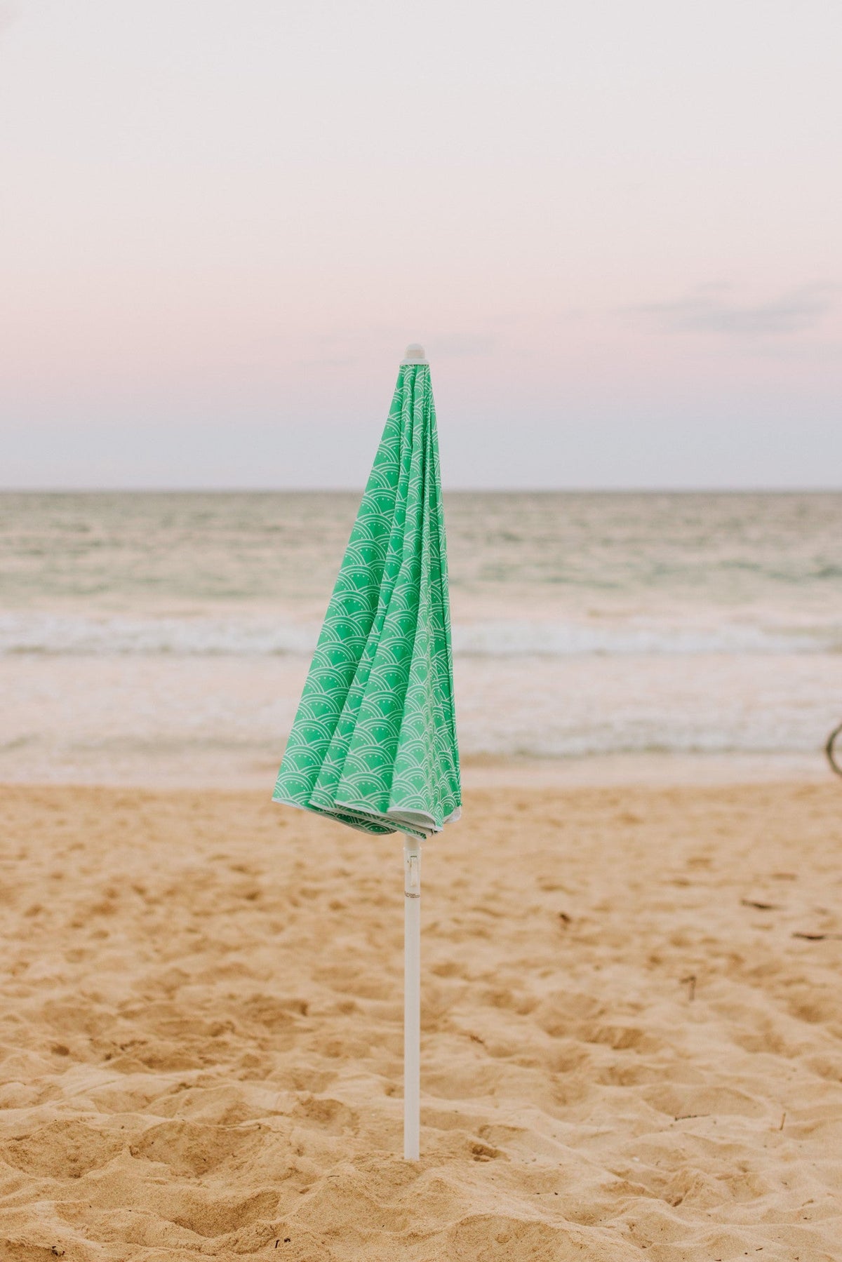 Picnic Time 5.5 Ft. Portable Beach Umbrella