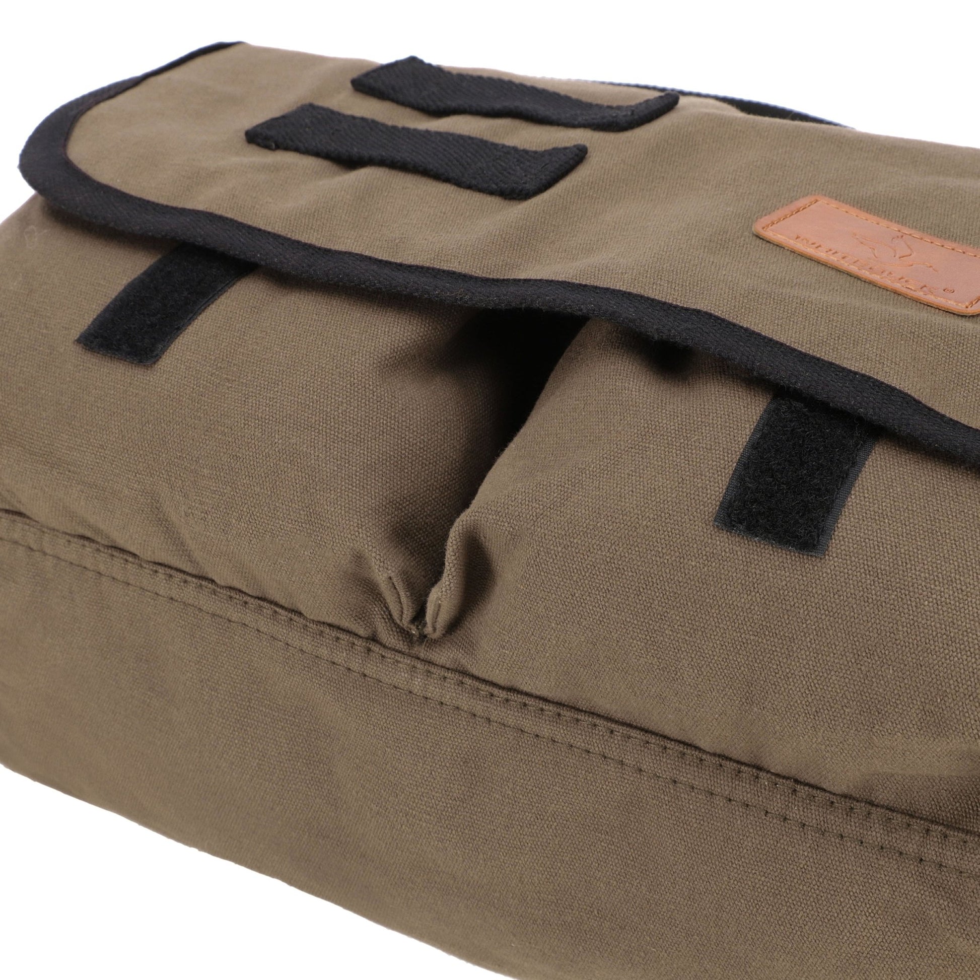 White Duck Outdoors - Filios Messenger Bag - Angler's Pro Tackle & Outdoors