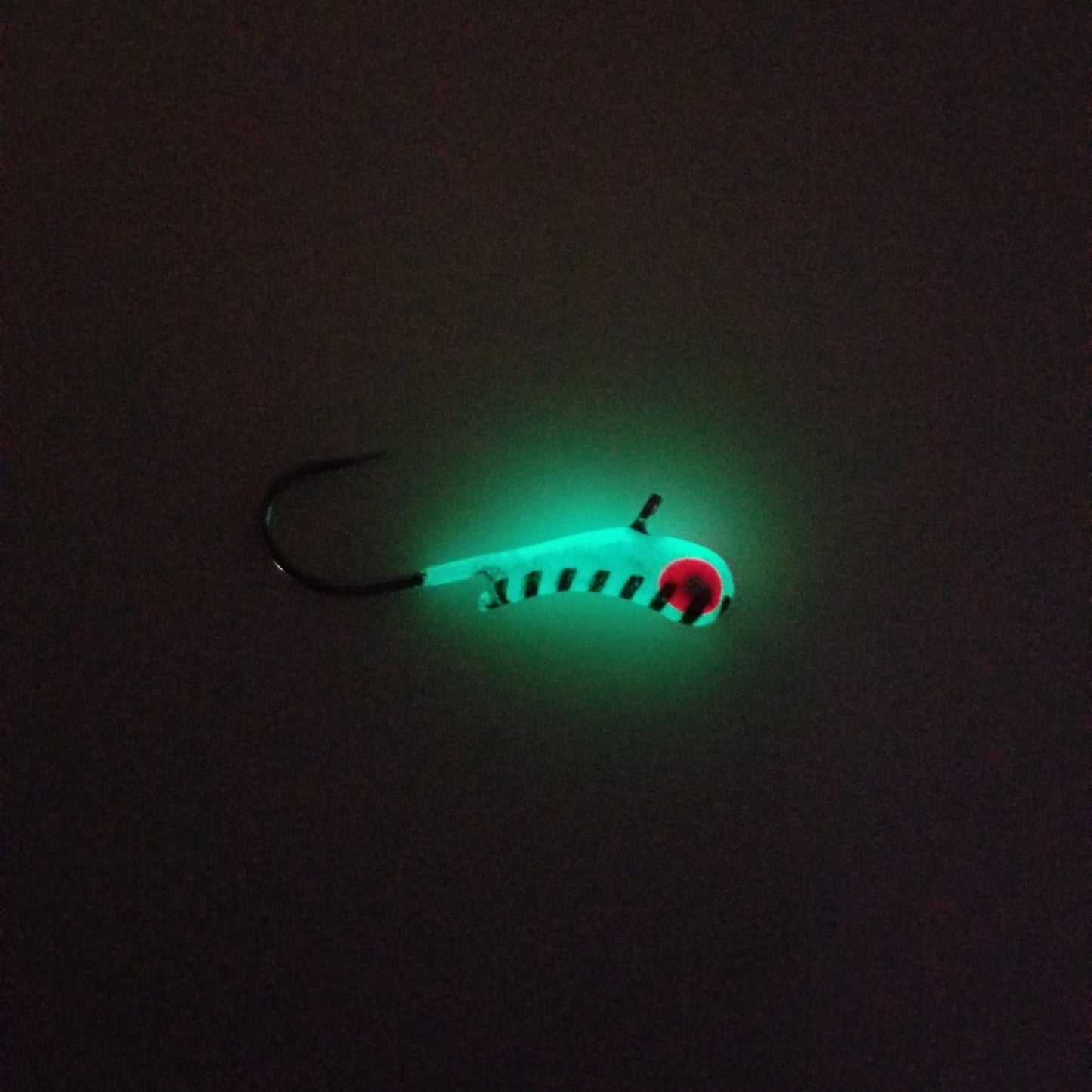 Kenders - White Stripe Glow Tungsten Kanoe Jig