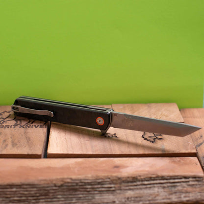 Grit Knives The_Wolf