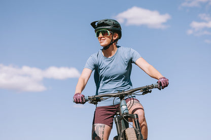 Club Ride Apparel Women's Eden Modern Trail Shorts 7" w/ Drift Chamois
