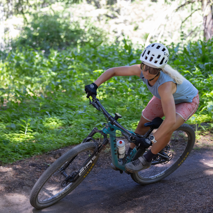 Club Ride Apparel Women's Sleeveless in Seattle Muscle Tank