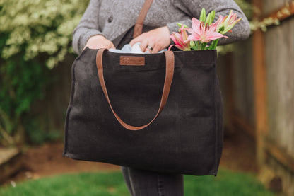 Picnic Time Market Waxed Canvas Tote with Leatherette Handles