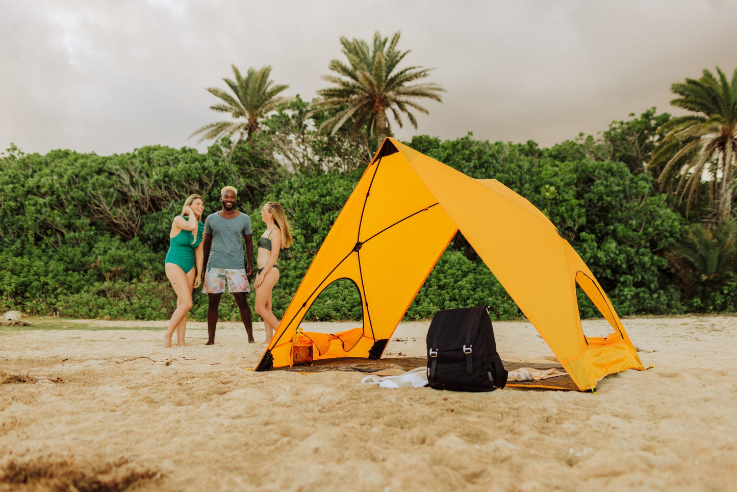 Picnic Time Pismo A-Frame Portable Beach Tent