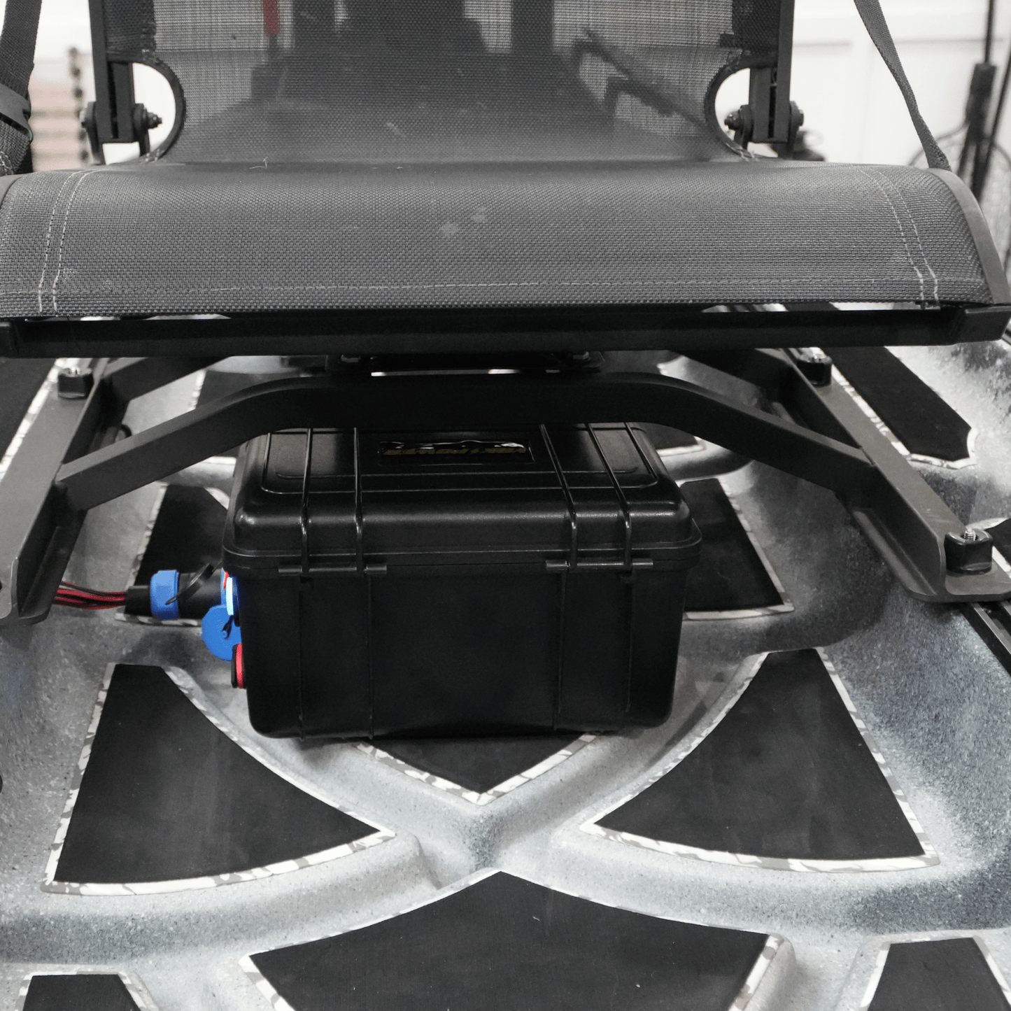 Yak Power Portable Power Station with 5 Circuit Wireless Digital Switching System (batteries not included) - Angler's Pro Tackle & Outdoors