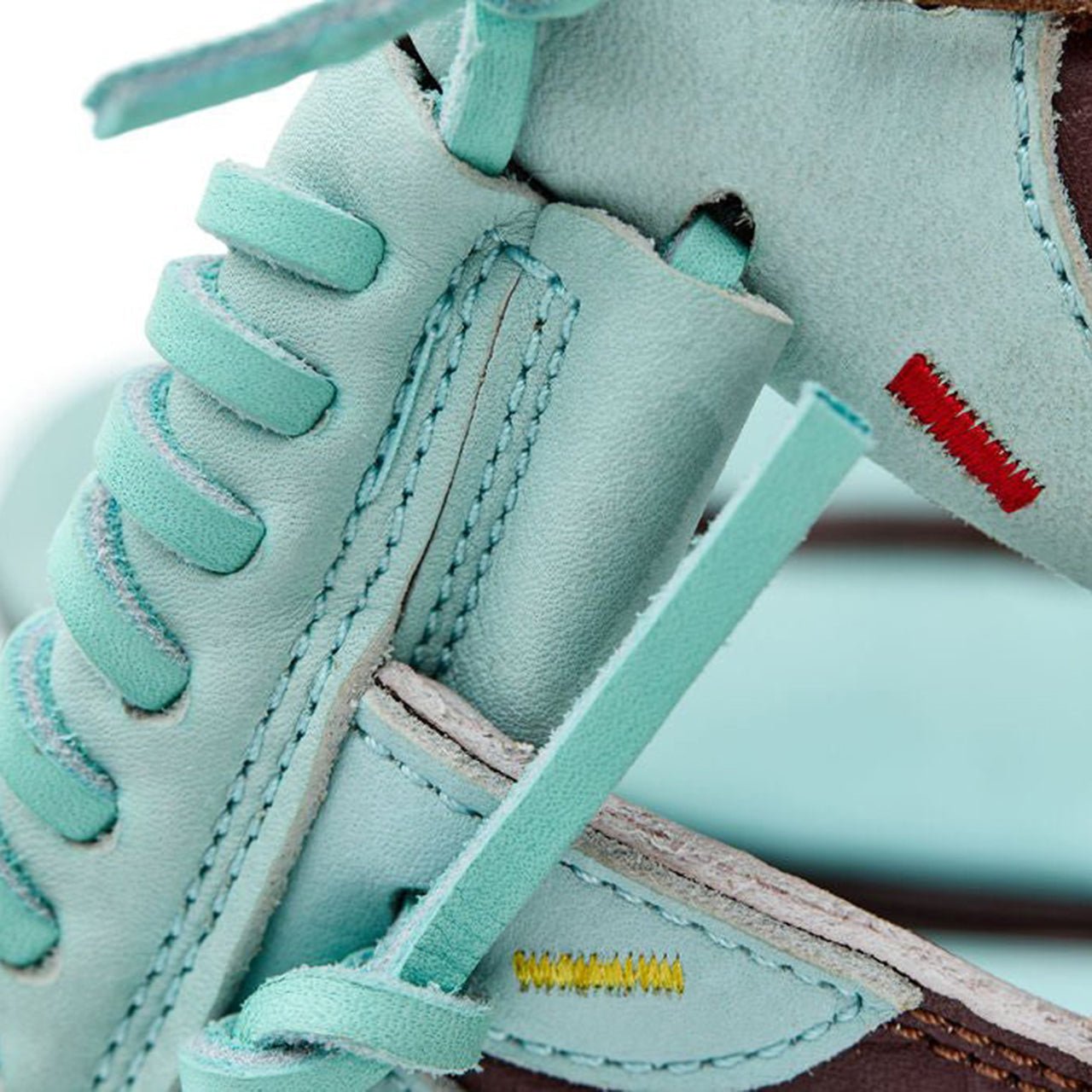 Resilient SFBL Youth Ball Glove - Ice Cream glove (Mint with Sprinkles)