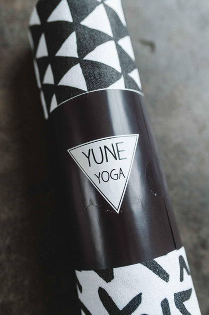 Yune Yoga Towel Jagger