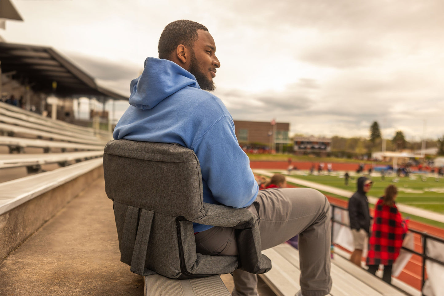 Picnic Time Ventura Portable Reclining Stadium Seat