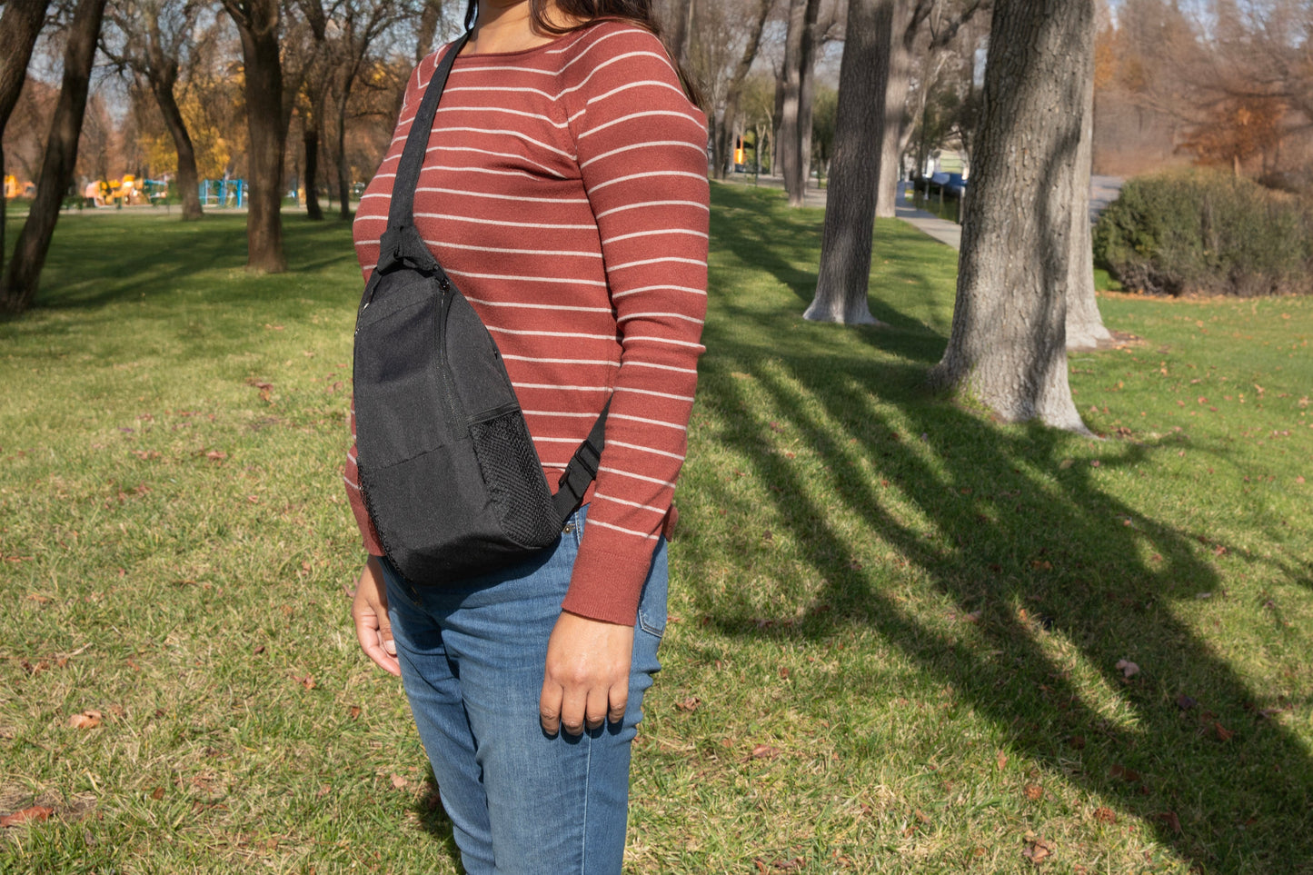 Picnic Time Strider Crossbody Cooler Sling Bag